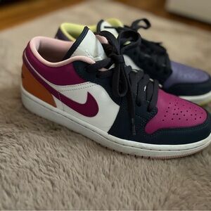 Jordan 1 Low Purple Magenta (Women's)